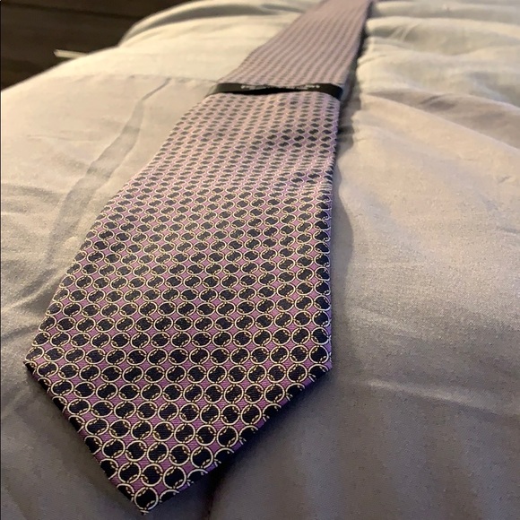 Pierre Cardin silk tie (never worn) - Picture 1 of 3